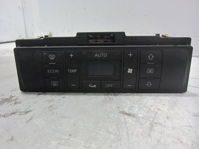 8D0820043M Unidad de control aire acondicionado  en stock Sabadell