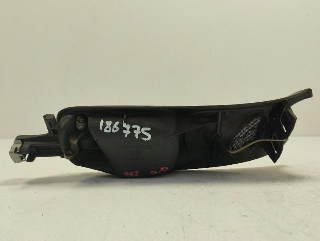 8D0837020 Manija interior de puerta delantera derecha  comprar en Reus