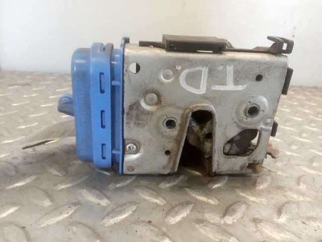 8D0839016A VAG Cerradura de la puerta trasera derecha comprar Alcalá
