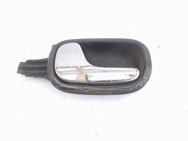 8D0839019 Manija interior de puerta trasera izquierda  comprar en Pontevedra