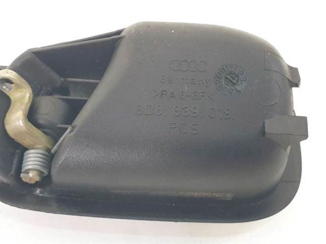 VAG 8D0839019 Manija interior de puerta trasera izquierda  disponible Valladolid