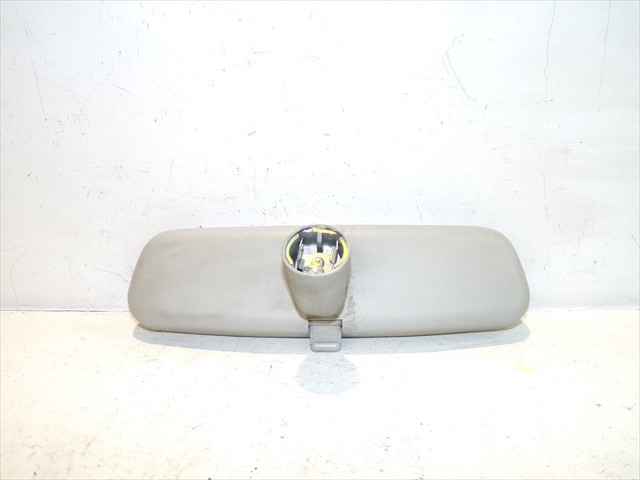 8D0857511A Retrovisor interior  disponible Utrera