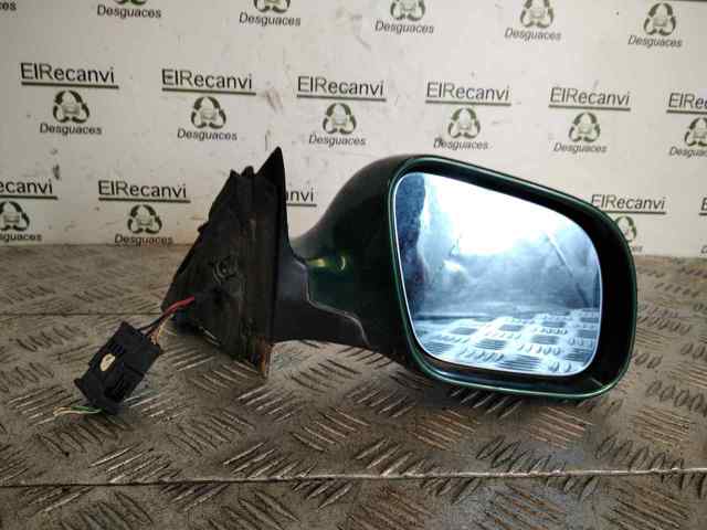 8D0857544 VAG  en stock Gandía
