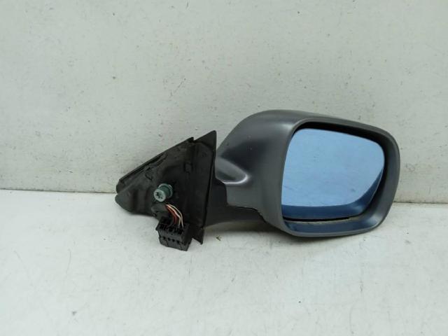 8D0857544A  en stock Sabadell