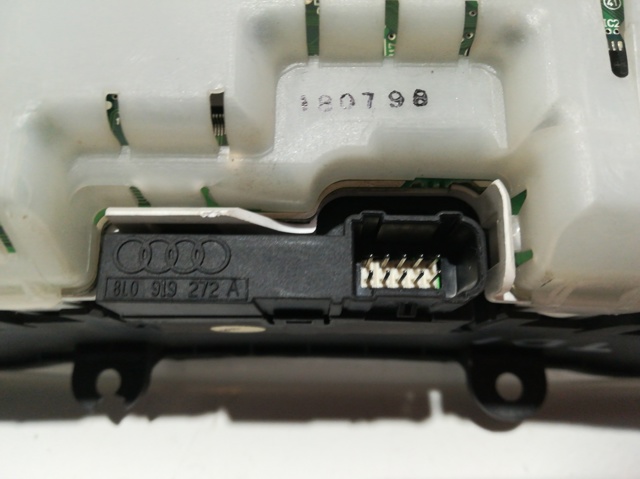 8D0919861A VAG Tablero de instrumentos  comprar en Oviedo