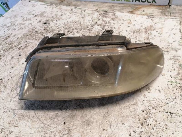 8D0941003AK VAG Faro izquierdo comprar Bilbao