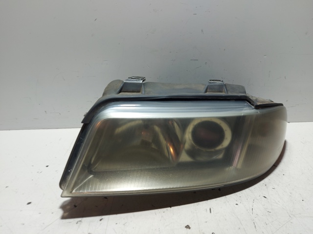 8D0941003AK Faro izquierdo  comprar en Zaragoza