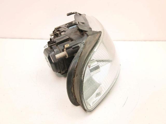 8D0941004AK Faro derecho  comprar en Reus