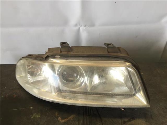 Luz derecha Audi A4  (1994-2001)
