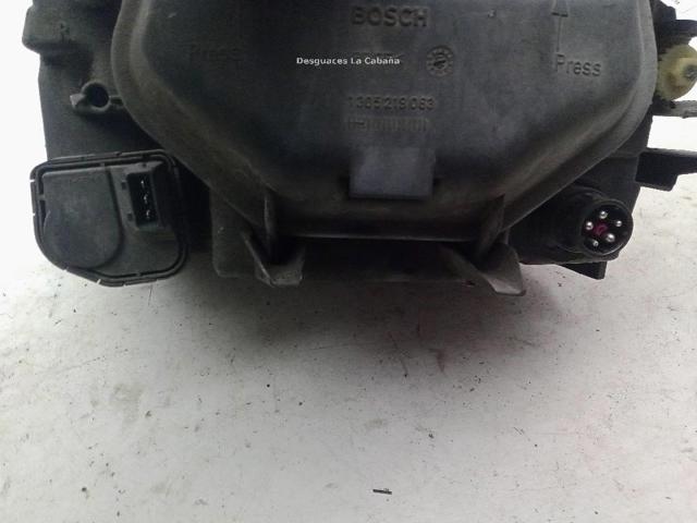 8D0941004E VAG Faro derecho  en stock Córdoba
