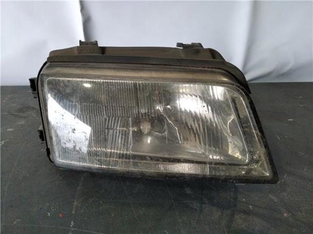 VAG 8D0941004E Faro derecho  en stock Valencia