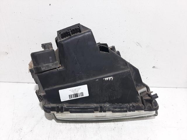 8D0941029 Faro izquierdo comprar Sevilla