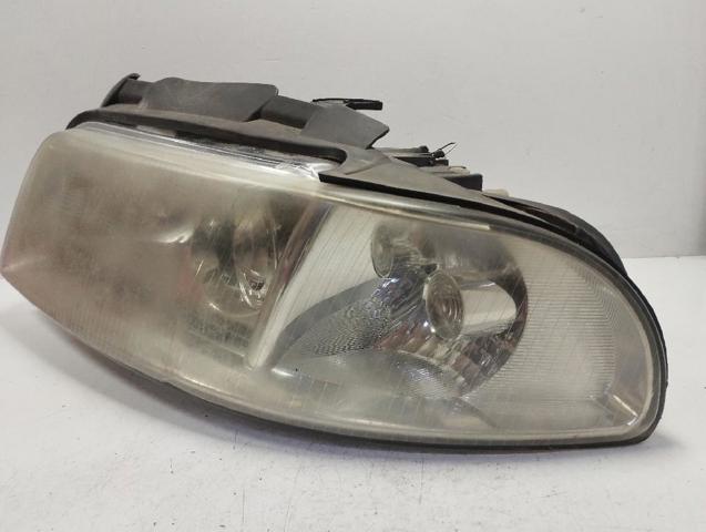8D0941029AK Faro izquierdo comprar Girona