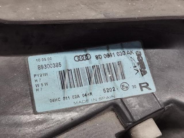 8D0941030AK Faro derecho  comprar en Reus