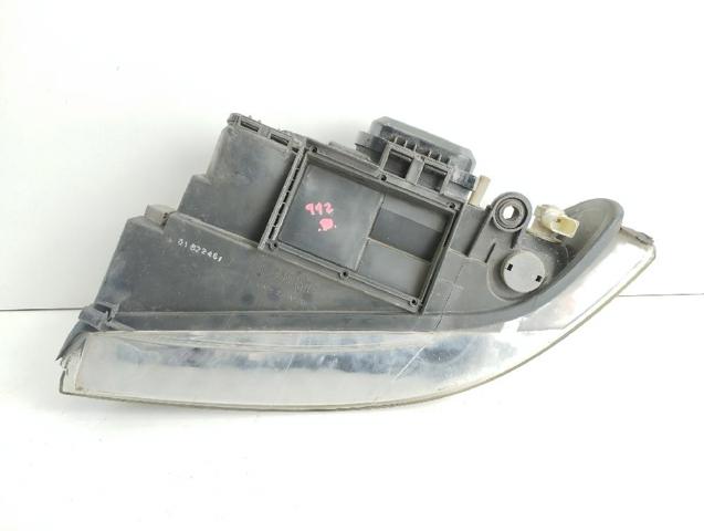 8D0941030AK Faro derecho  comprar en Reus