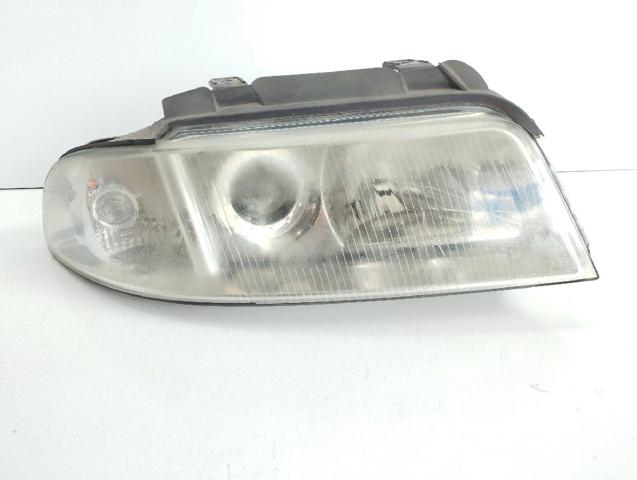 8D0941030AK VAG Faro derecho comprar Alcalá