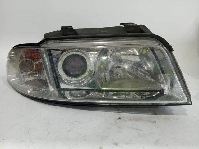 VAG 8D0941030AK Faro derecho  en stock Salamanca