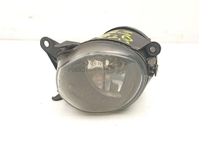 VAG 8D0941699B Luz antiniebla izquierdo  en stock Terrassa