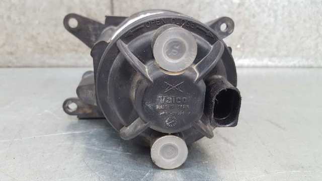 VAG 8D0941700B Faro antiniebla derecho comprar Tarragona