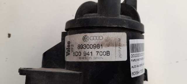 VAG 8D0941700B Faro antiniebla derecho comprar Pamplona