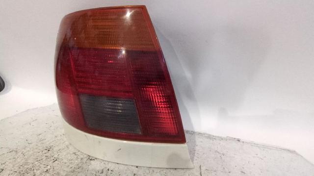 VAG 8D0945095G Piloto trasero izquierdo comprar Tarragona