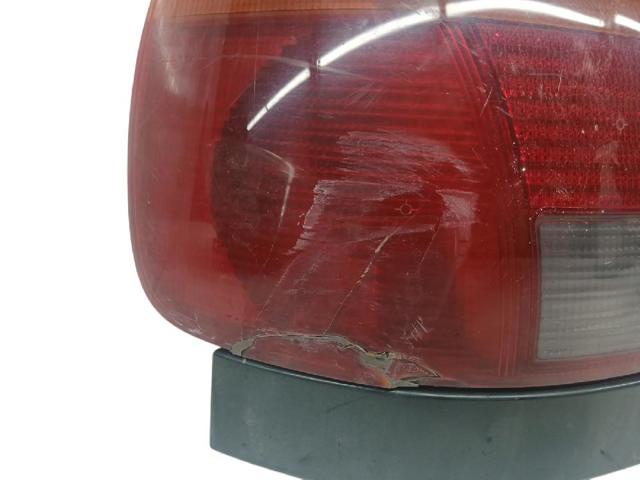 VAG 8D0945111A Piloto trasero izquierdo comprar Tarragona