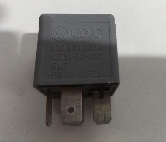 8D0951253A VAG Relé del ventilador  comprar en Oviedo