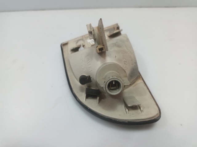 8D0953049A VAG Intermitente izquierdo comprar Alcalá