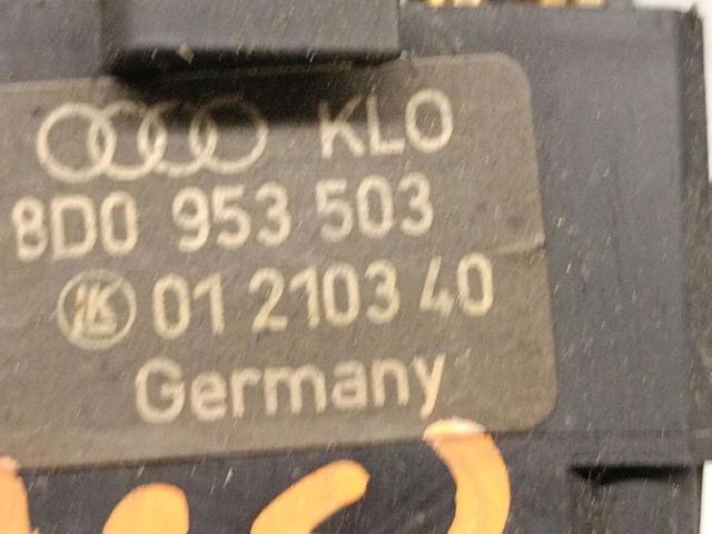8D0953503 VAG Conmutador derecho de la columna de dirección  en stock Gandía