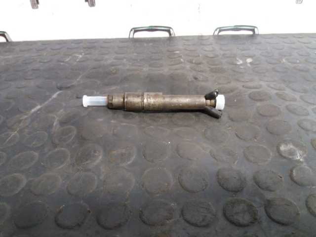 Boquilla del lavaparabrisas 8D0955987 VAG