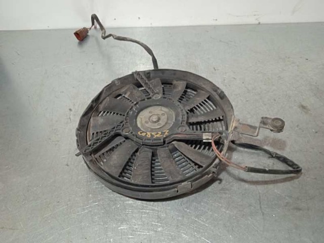 Ventilador eléctrico de aire acondicionado completo (motor y aspa) 8D0959457A VAG