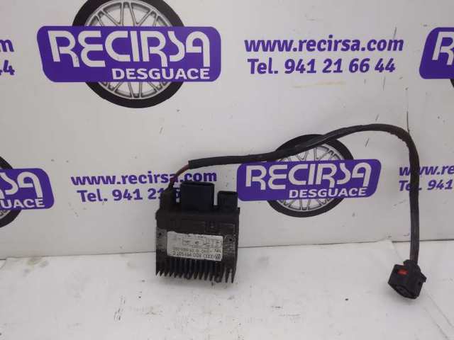 Regulador de velocidad del ventilador de refrigeración (unidad de control) 8D0959501C VAG