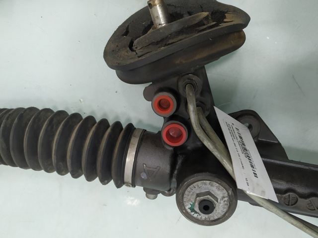 8D1422052B Cremallera de dirección comprar Sevilla