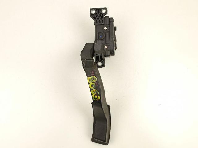 8D1721523F Pedal del acelerador  comprar en Reus
