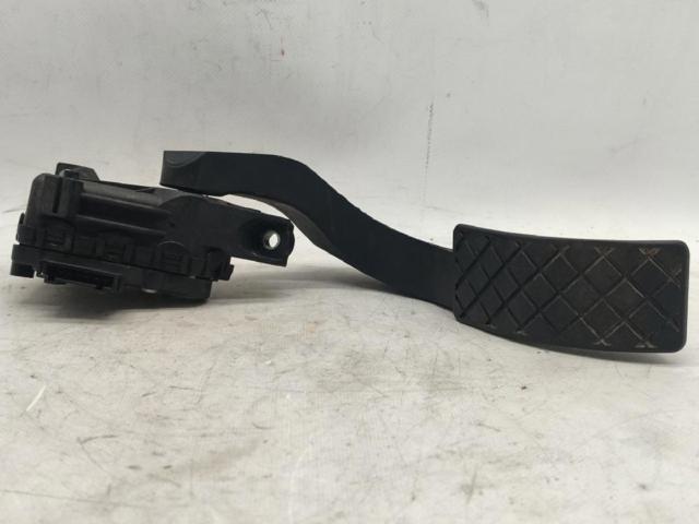 Potenciómetro pedal para Volkswagen Passat (3B3)