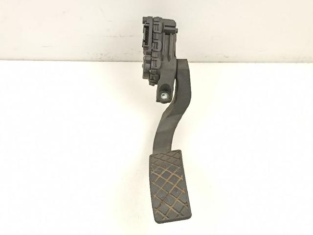 VAG 8D1721523F Pedal del acelerador  disponible España
