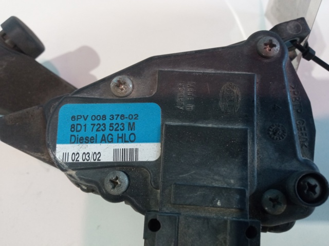 8D1723523M VAG