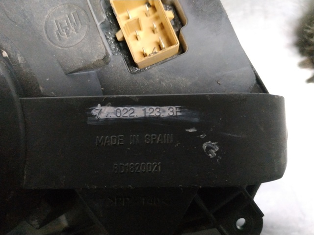 8D1820021 VAG Motor del ventilador del calefactor  comprar en Oviedo