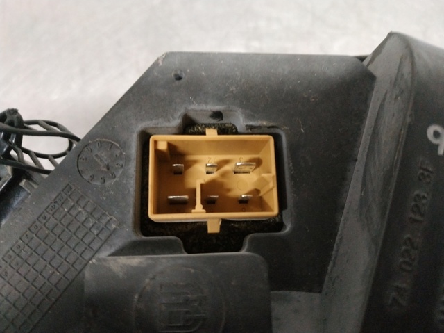 8D1820021 Motor del ventilador del calefactor  comprar en Zaragoza