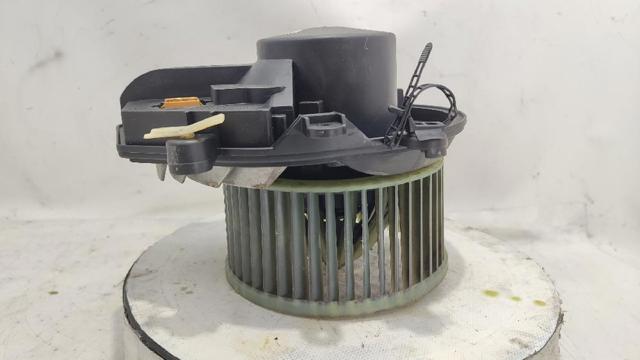 VAG 8D1820021 Ventilador habitáculo  en stock Salamanca