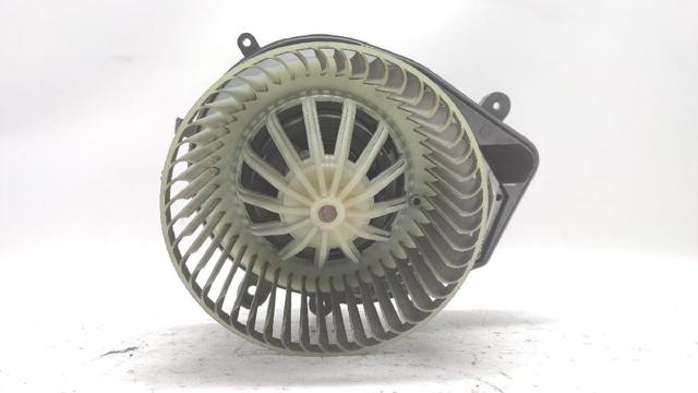 8D1820021B VAG Motor del ventilador del calefactor  comprar en Jaén
