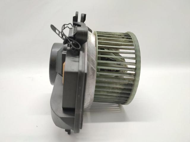 8D1820021B Motor del ventilador del calefactor  comprar en Pontevedra