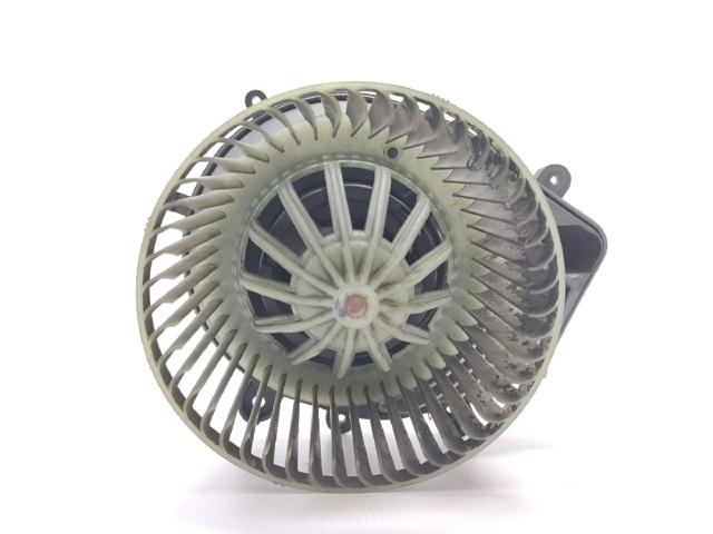 8D1820021B Motor del ventilador del calefactor  disponible Utrera