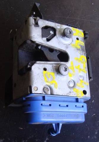 8D1837015F VAG Cerradura de puerta delantera izquierda  disponible Alicante