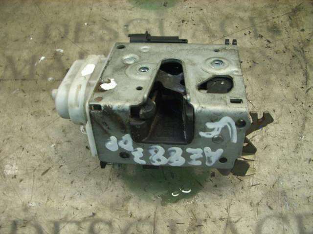 8D1837016F VAG