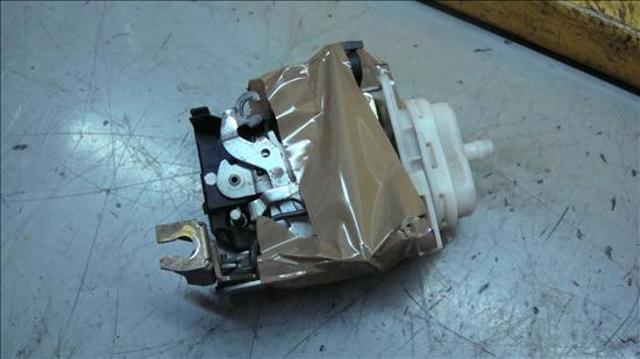 8D1837016F VAG Cerradura de puerta delantera derecha  comprar en Jaén