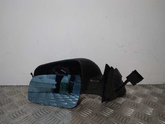 Espejo izquierdo Audi A4  desde 55,18 €