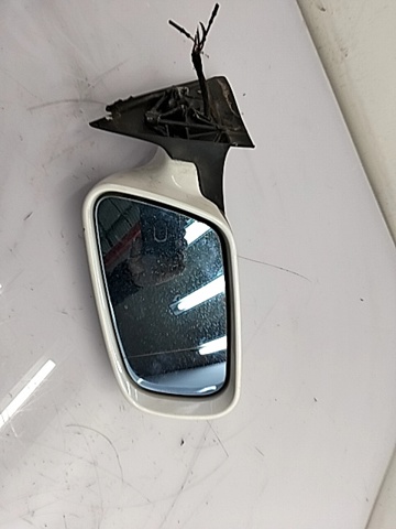 8D1858531J3FZ VAG Espejo retrovisor izquierdo  disponible Ourense