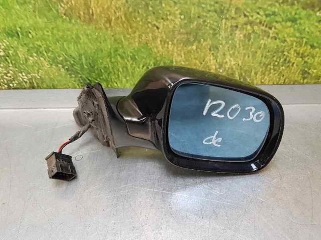 8D1858532C Espejo de retrovisor derecho  en stock Castellón