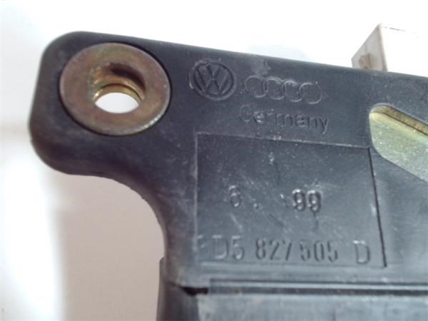 VAG 8D5827505D  en stock Terrassa